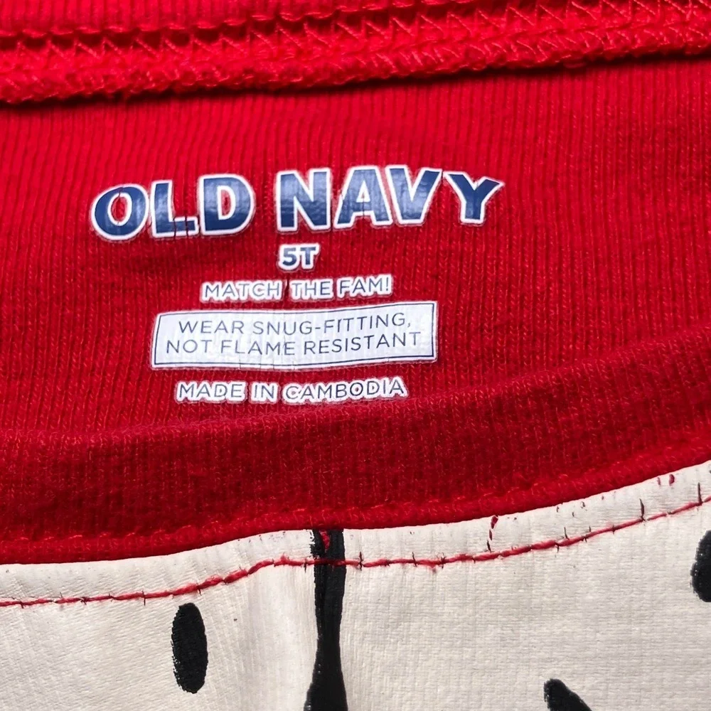 Kids Old Navy Size 5T Santa Suit Long Sleeve Shirt Christmas Pajama Top